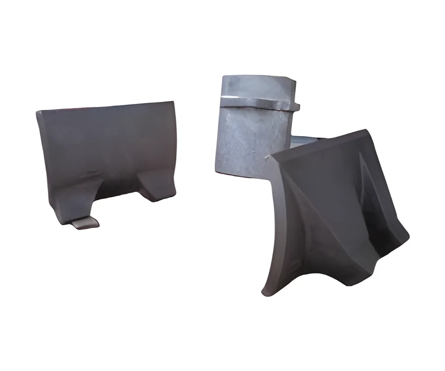 Three cast wear plates