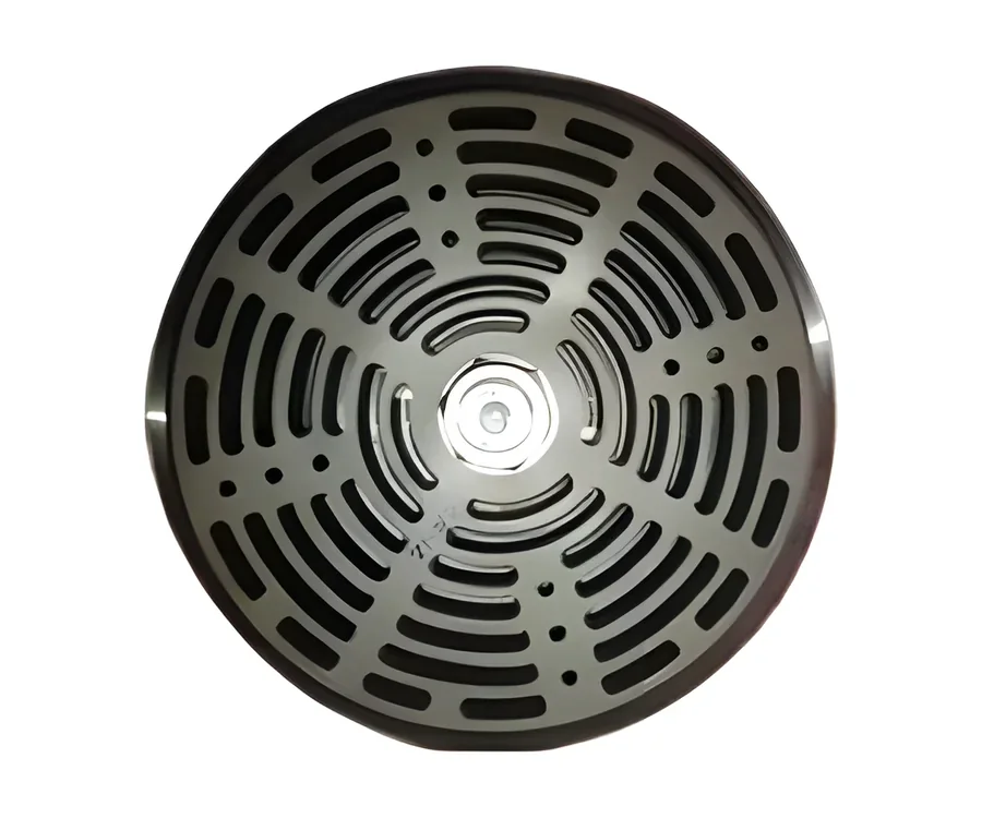 Compressor valve plate with radial slots