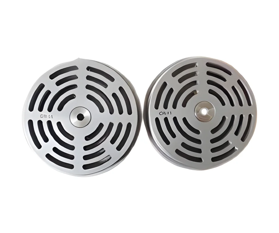 Pair of compressor valve plates